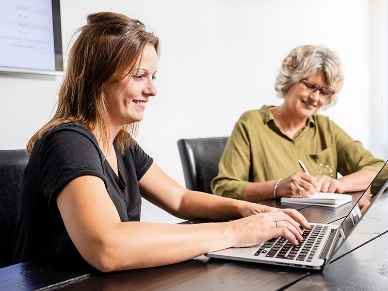 onlinemarketingbureau3